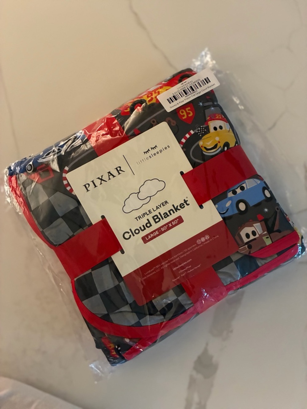 🆕 NIB Little Sleepies Pixar Cars Piston Cup Large Cloud Blanket® - Picture 4 of 4